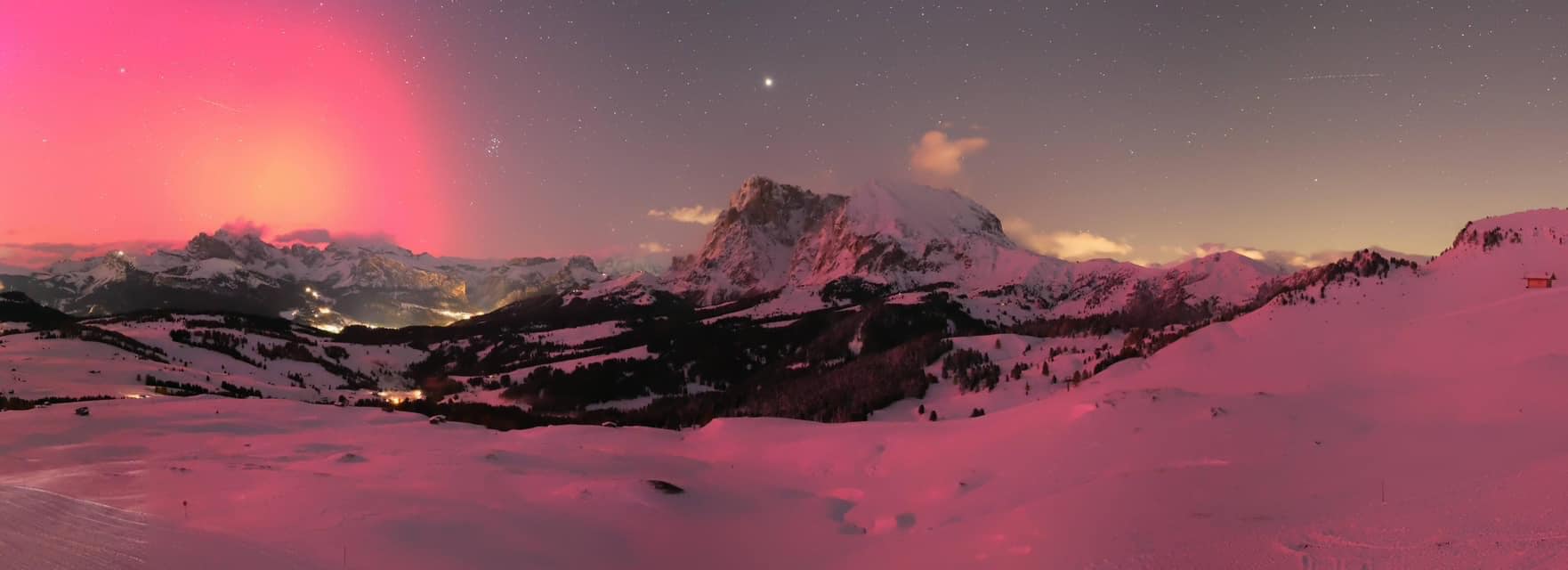 L'aurora boreale nei cieli italiani, le immagini spettacolari