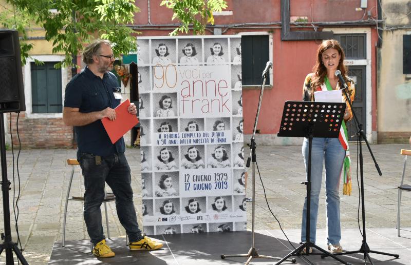 "90 voci per Anne Frank": una maratona di lettura per ricordare