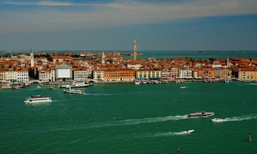 Lagunando, ovvero saper guidare una barca a Venezia