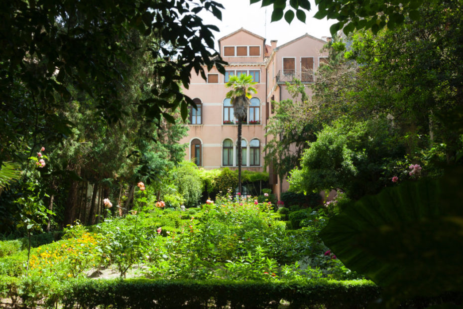 Venezia e i suoi giardini. Tra mille profumi e colori