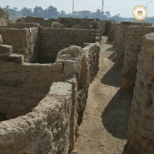 Ritrovata in Egitto Aten: la città d'oro perduta