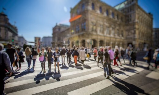 Dal 28 giugno via le mascherine all'aperto. E' ufficiale