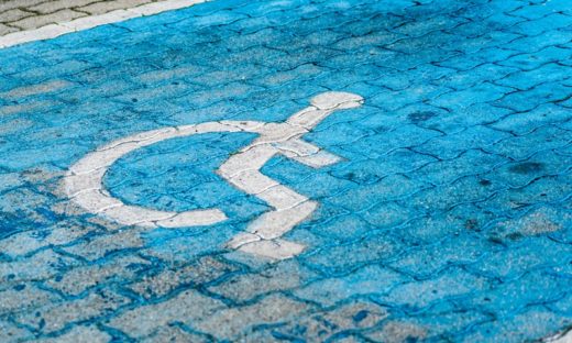 Disabili, in arrivo il Cude, contrassegno unico europeo