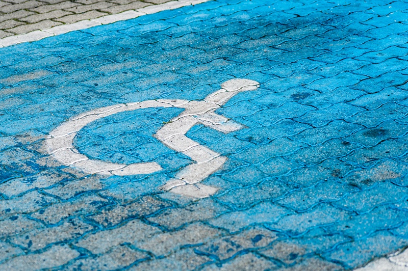 Disabili, in arrivo il Cude, contrassegno unico europeo