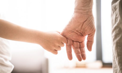 Festa dei nonni: il grazie dei nipoti ai loro “angeli custodi”