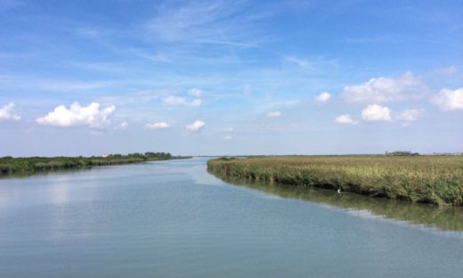 Un piccolo MOSE sul Delta del Po