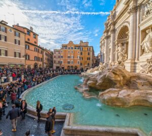 Giubileo: la Fontana di Trevi a numero chiuso