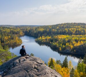 Felicità: ecco i risultati del World Happiness Report 2024