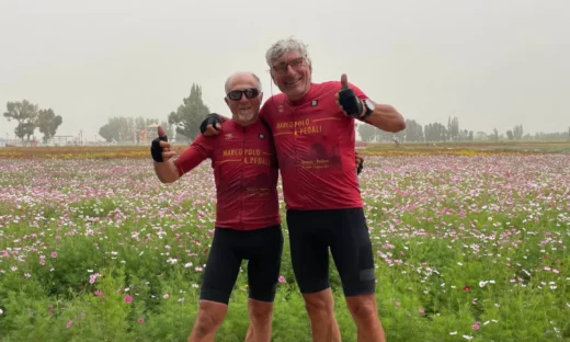 La sfida vincente di due veneziani: in Cina in bicicletta