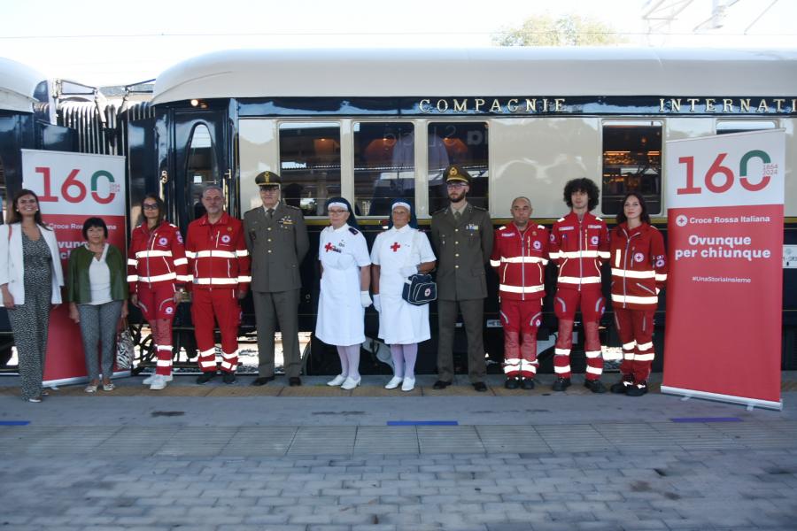 Sull'Orient Express le celebrazioni dei 160 anni della CRI