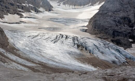 Marmolada: il ghiacciaio continua la ritirata