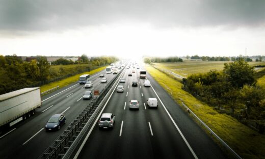 Autostrade e treni: sono già scattati i rincari 2025