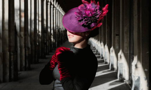 Milano celebra i cappelli in una mostra internazionale