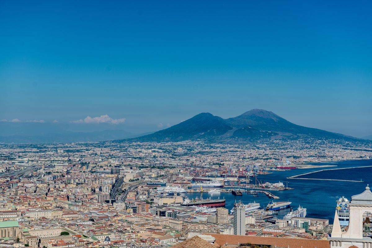 Terra dei fuochi, il dramma di una terra contaminata: la sfida della bonifica