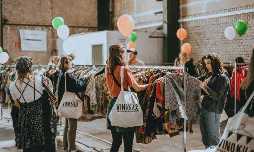 Moda al chilo: il vintage che si pesa torna a Venezia